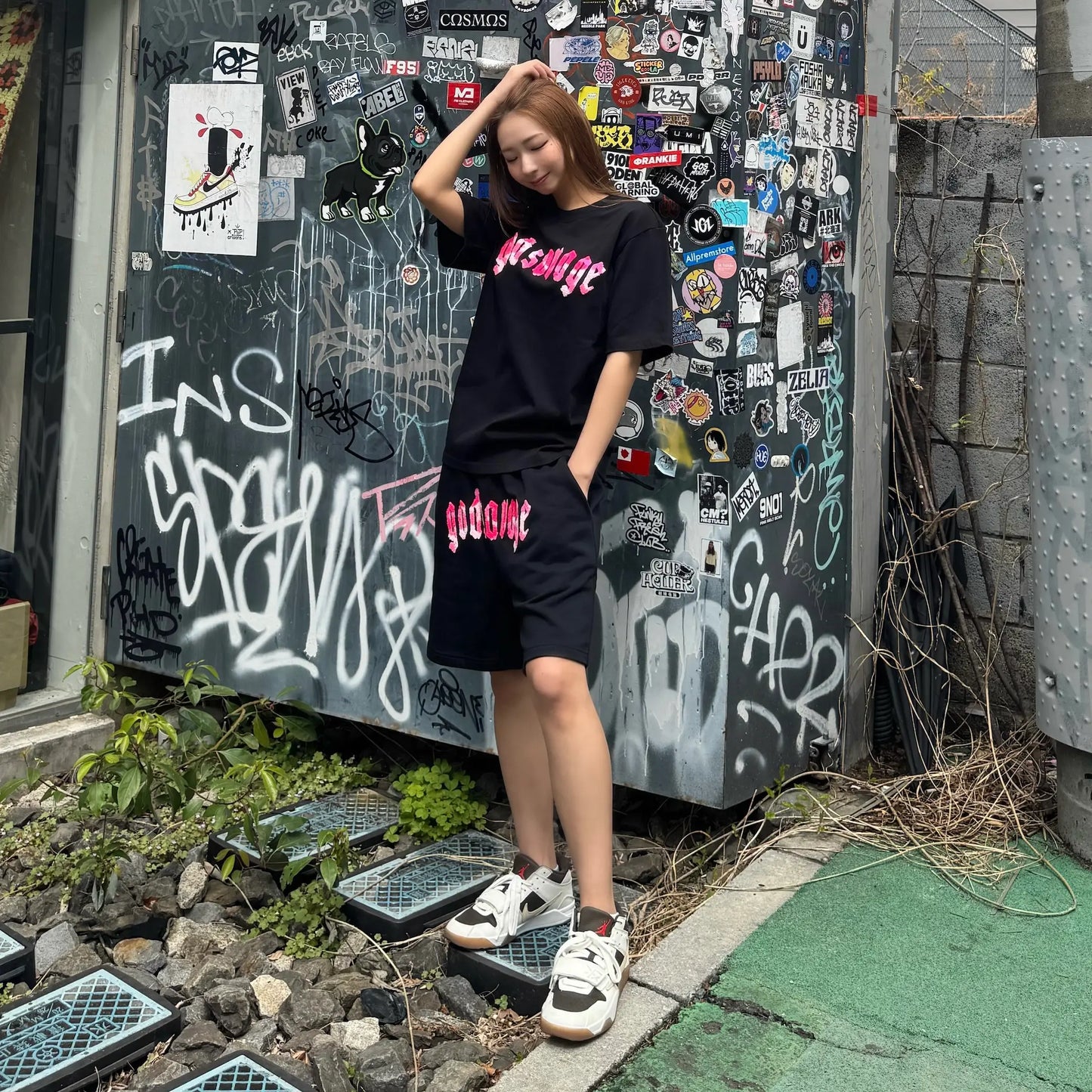 CAMO LOGO SHORTS - BLACK & PINK