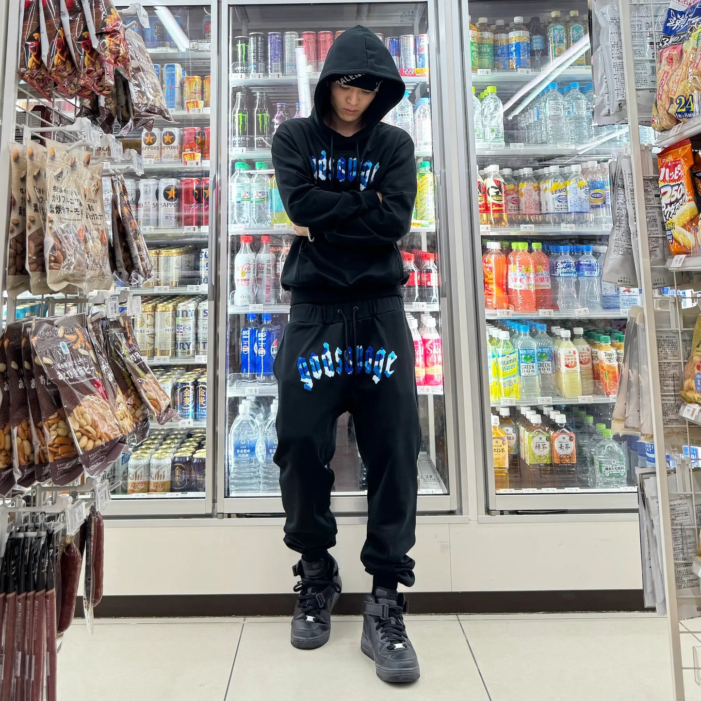 CAMO LOGO SWEATPANTS - BLACK & BLUE