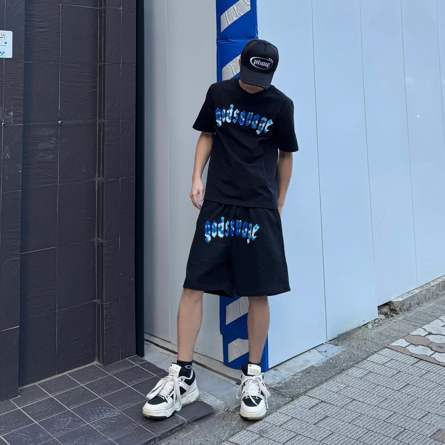 CAMO LOGO TEE - BLACK & BLUE