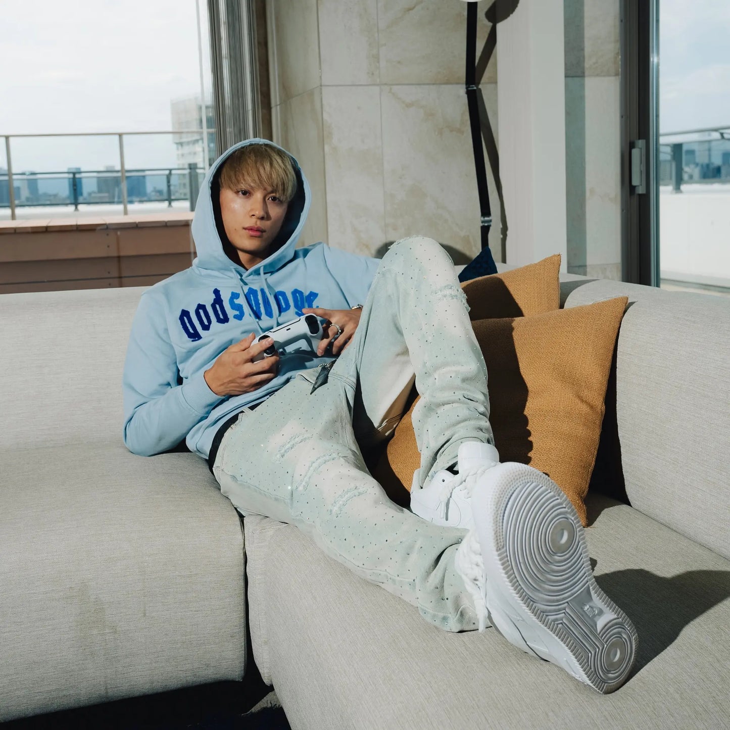 CRYSTAL SLIM FIT DENIM PANTS - LIGHT BLUE