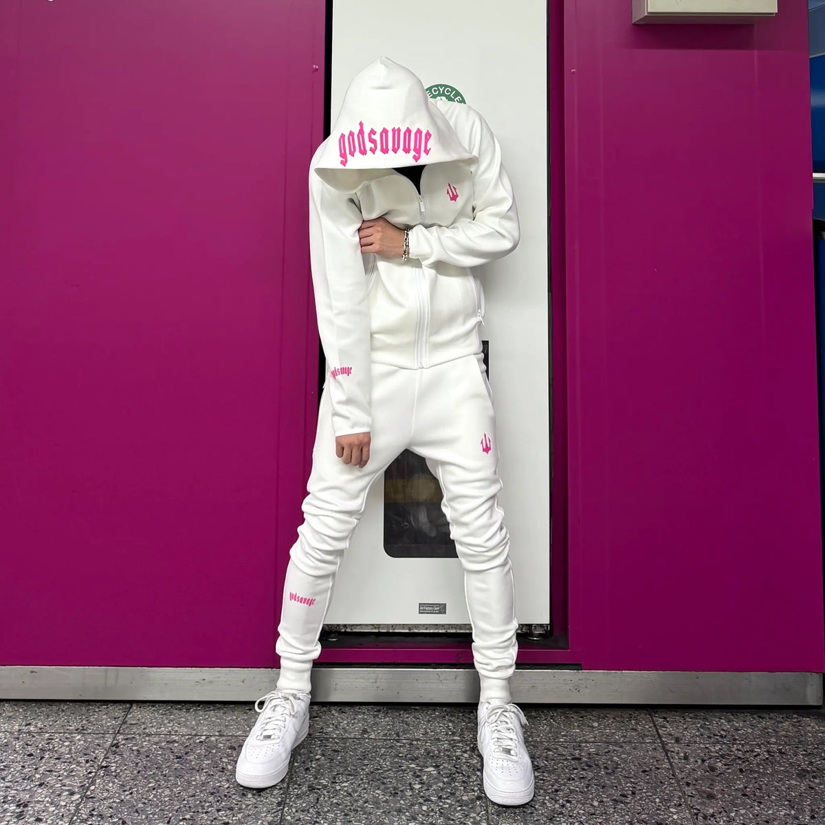 TECH ZIP UP - WHITE & PINK