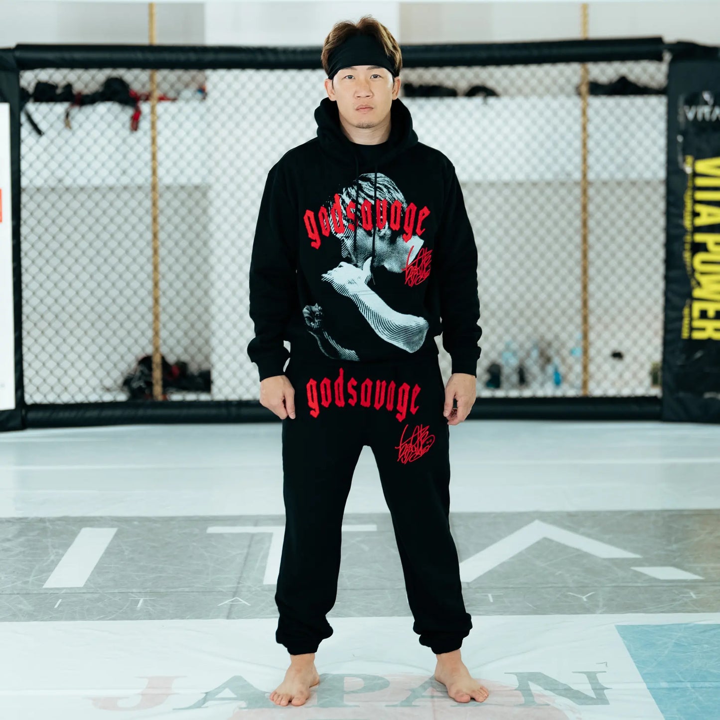 【朝倉未来 × godsavage】OG LOGO SWEATPANTS - BLACK & RED
