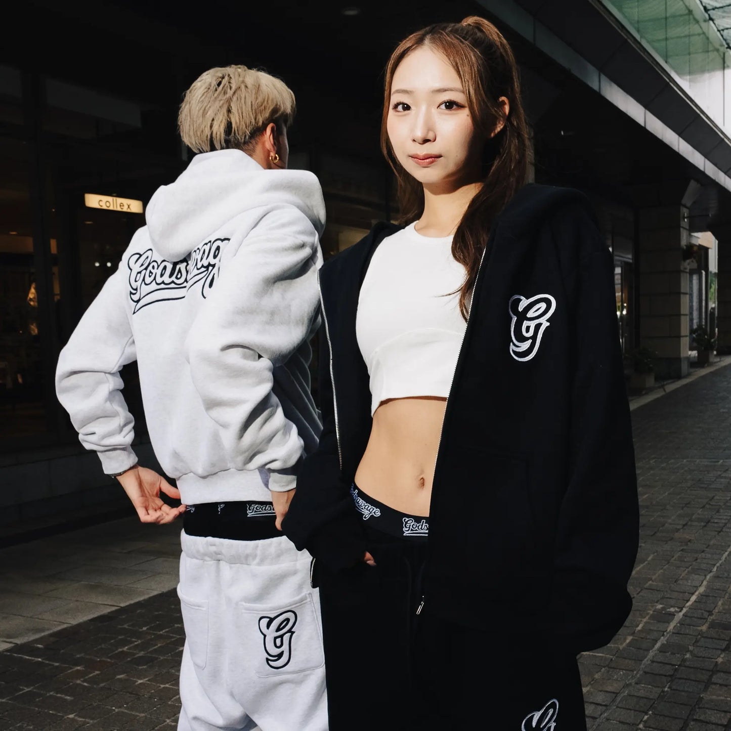 WAVY G LOGO ZIP HOODIE - BLACK